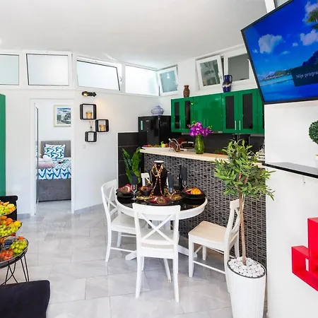 Apartment By The Way Hot Tub And Free Parking Dubrovnik Extérieur photo