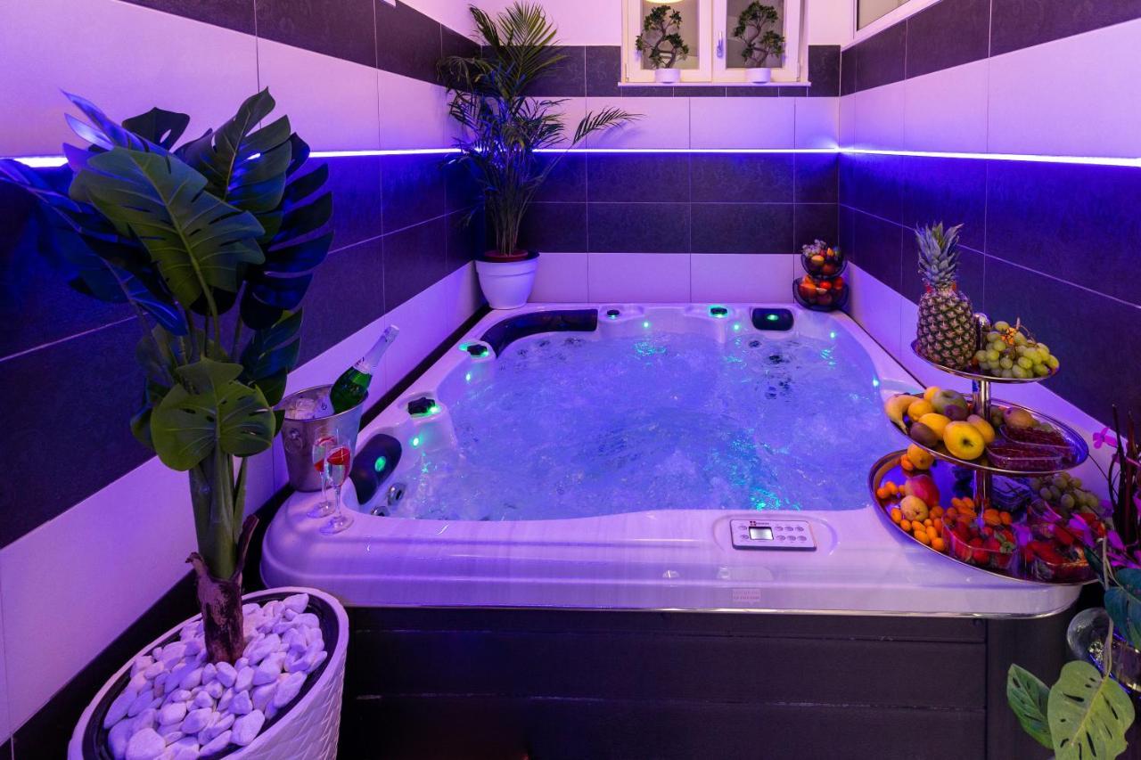 Apartamento By The Way Hot Tub And Free Parking