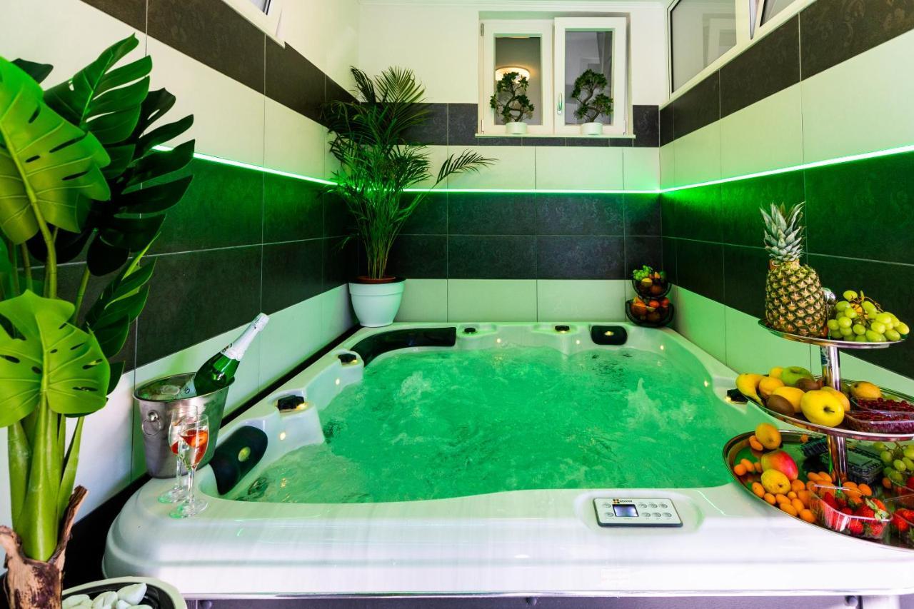 By The Way Hot Tub And Free Parking Apartment Dubrovnik