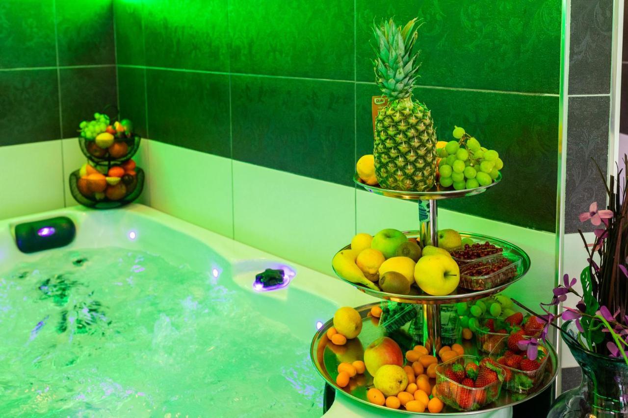 By The Way Hot Tub And Free Parking Apartamento *